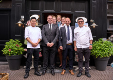 Na een topprestatie liet het topteam zich, met plezier, fotograferen!